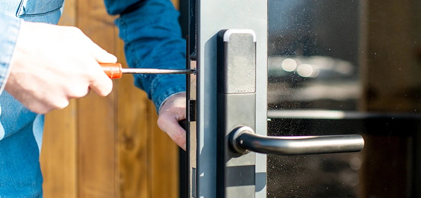 Aluminium Door Lock Replacement in Anaheim, California