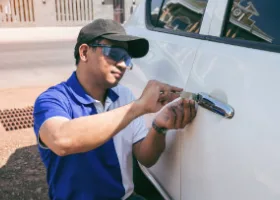 Car Locksmith in Anaheim, CA